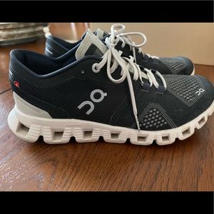 On Cloud X black/pearl